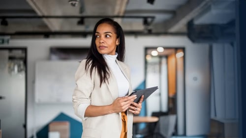 Gift Cards Vs. Prepaid Cards: Which Is Better For Business Rewards?
